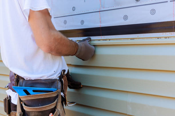 Trusted Storm Damage Siding Repair service in Radiant, VA - Creative Siding